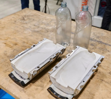 3D printed mould blow tooling for bottles